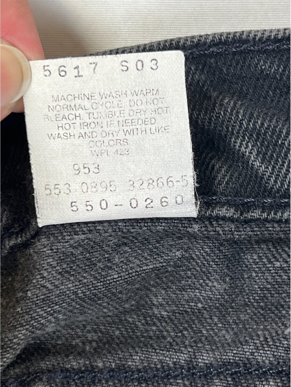 Vintage Levi's 550 Made in USA Men Size 30x34 Black Relaxed Fit Tapered Jeans - Picture 6 of 13